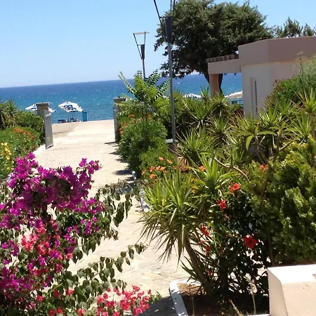 Apartman Amaryllis House Lárdosz